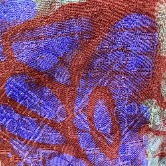 ☀️☀️☀️ 4/$20 Handmade batik back zip tank! - Picture 2 of 6